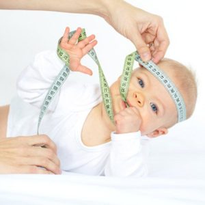 Comment mesurer le périmètre crânien de votre bébé 