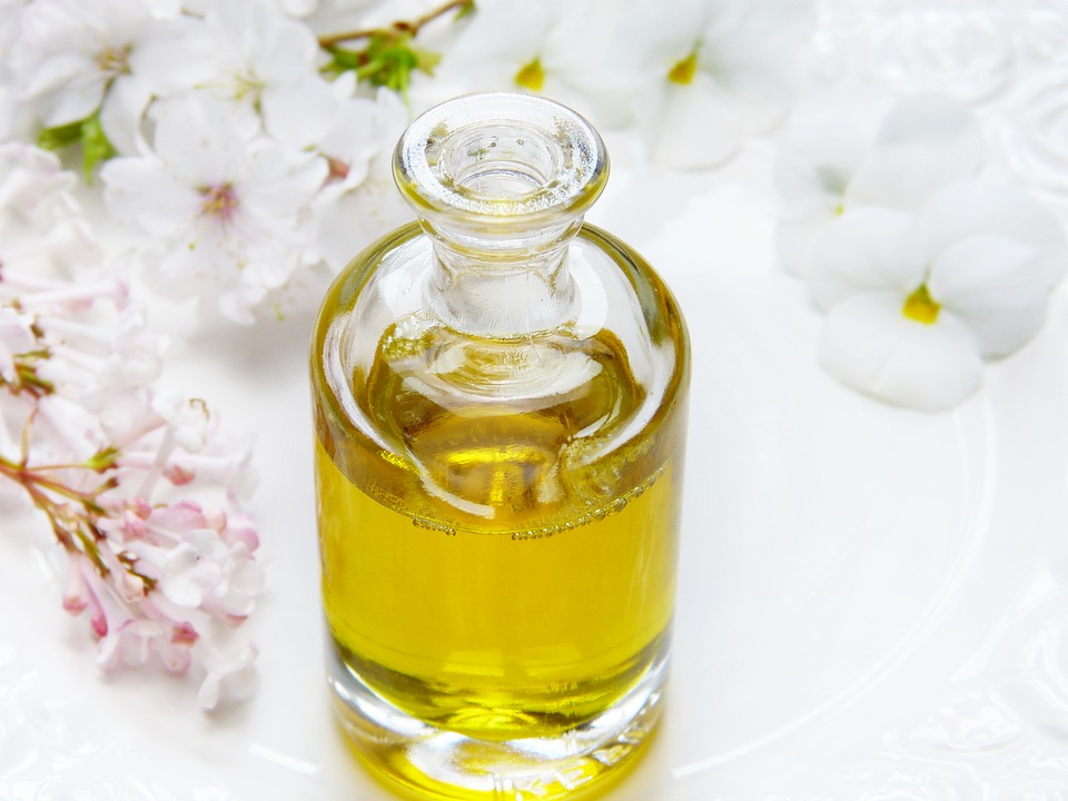 Trouvez votre huile végétale anti vergetures grossesse dans notre article.