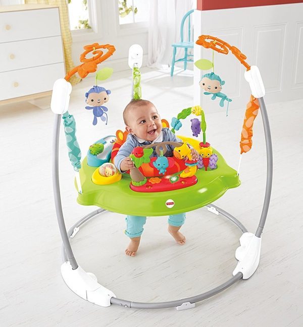 Le jumperoo jungle est un sauteur pour bébé original et ludique.