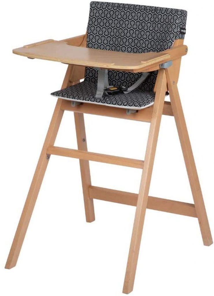 La chaise haute en bois Safety Nordik est pliable.