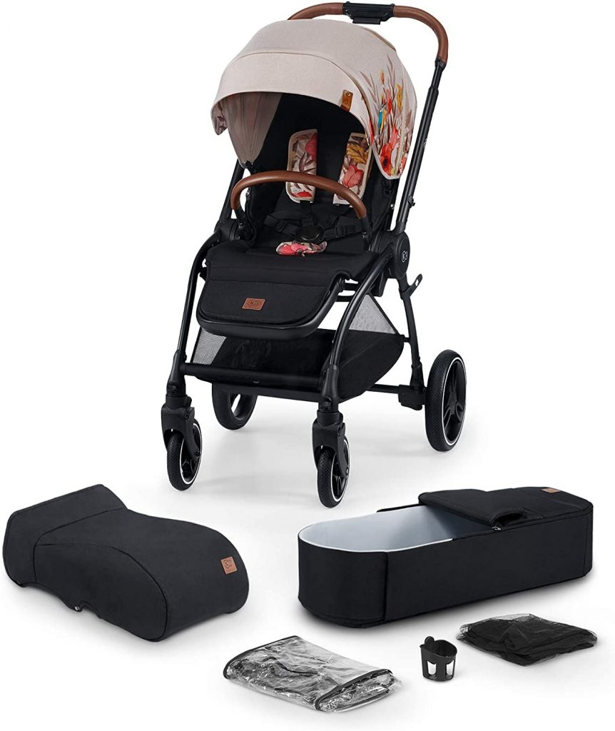 La poussette Kinderkraft EVOLUTION COOCON est livrée avec des accessoires.