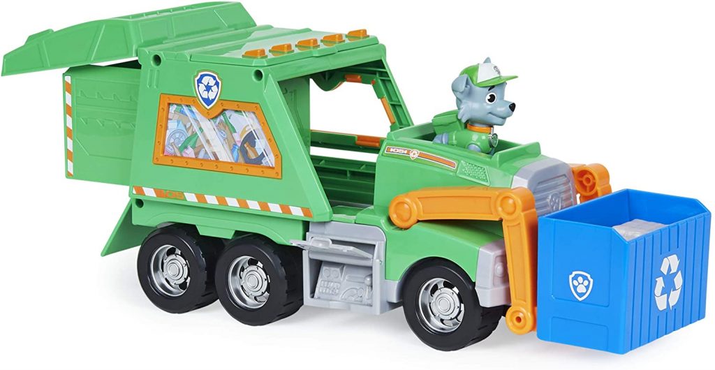 PAT PATROUILLE LE FILM - CAMION DE POMPIERS TRANSFORMABLE MARCUS - Camion  Géant Interactif Pat Patrouille - Véhicule avec Transformation Et Figurine  Chiot Marcus - 6060444 - Jouet Enfant 3 ans et + : : Jeux et Jouets