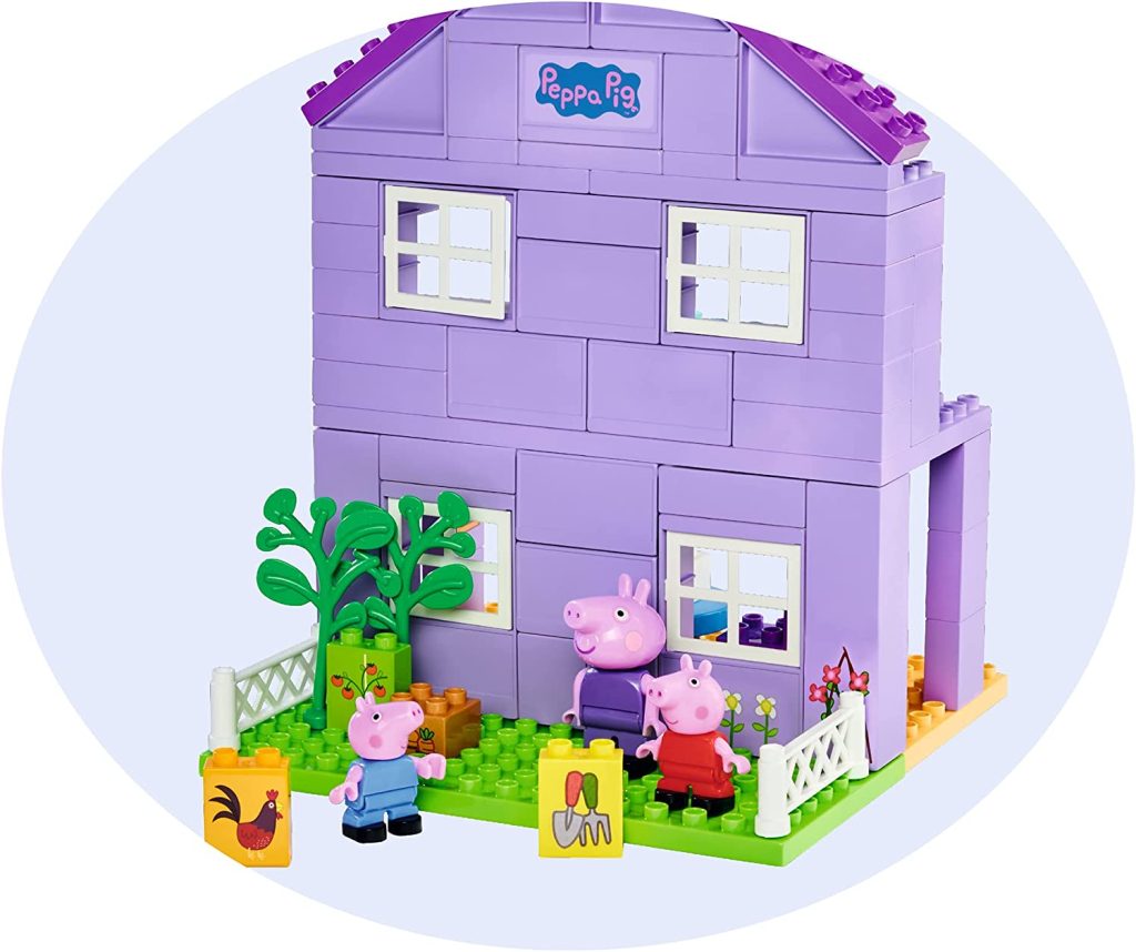 La maison Pig Family House a un jardin.