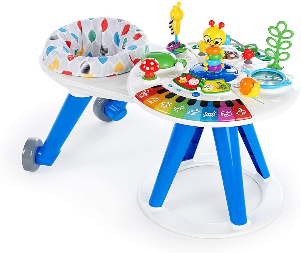 Cette table d'éveil Baby Einstein fait notamment trotteur pour bébé.