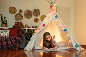 Guide d&rsquo;achat : quelques conseils avant d&rsquo;acheter un tipi pour enfant