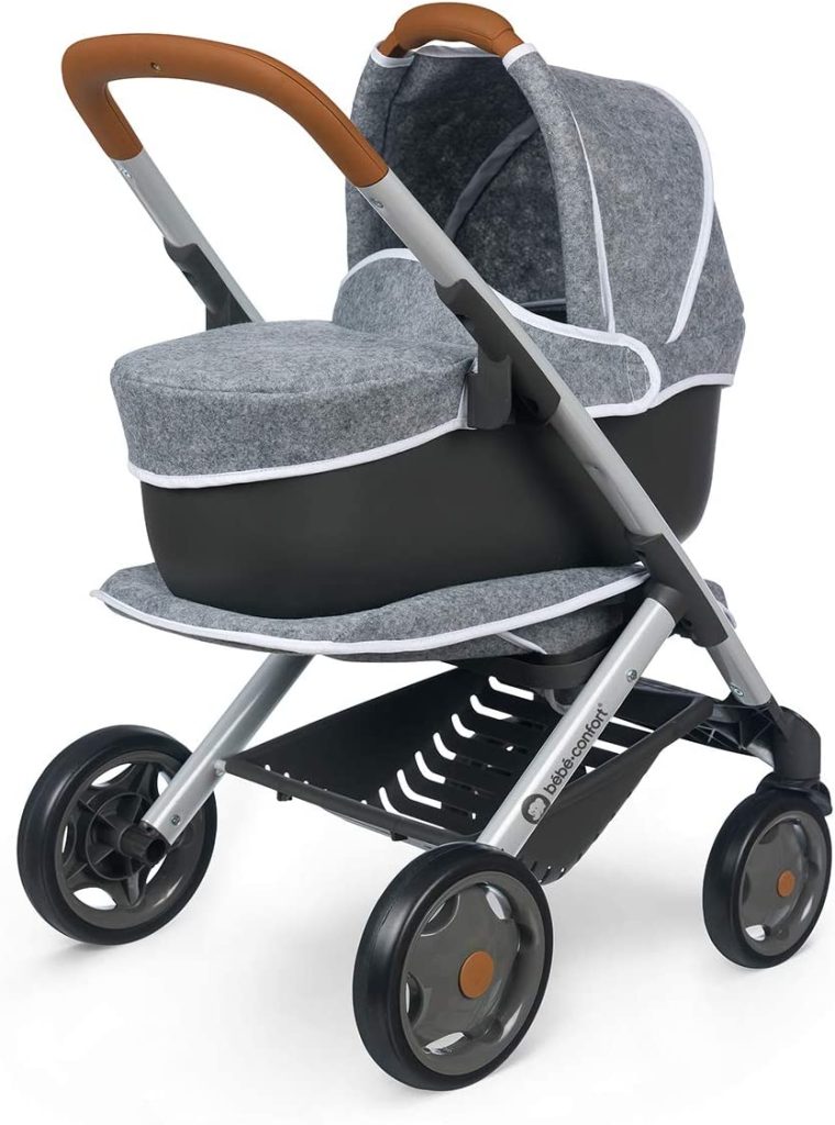 Cette poussette jouet Bébé Confort est grise et noire.