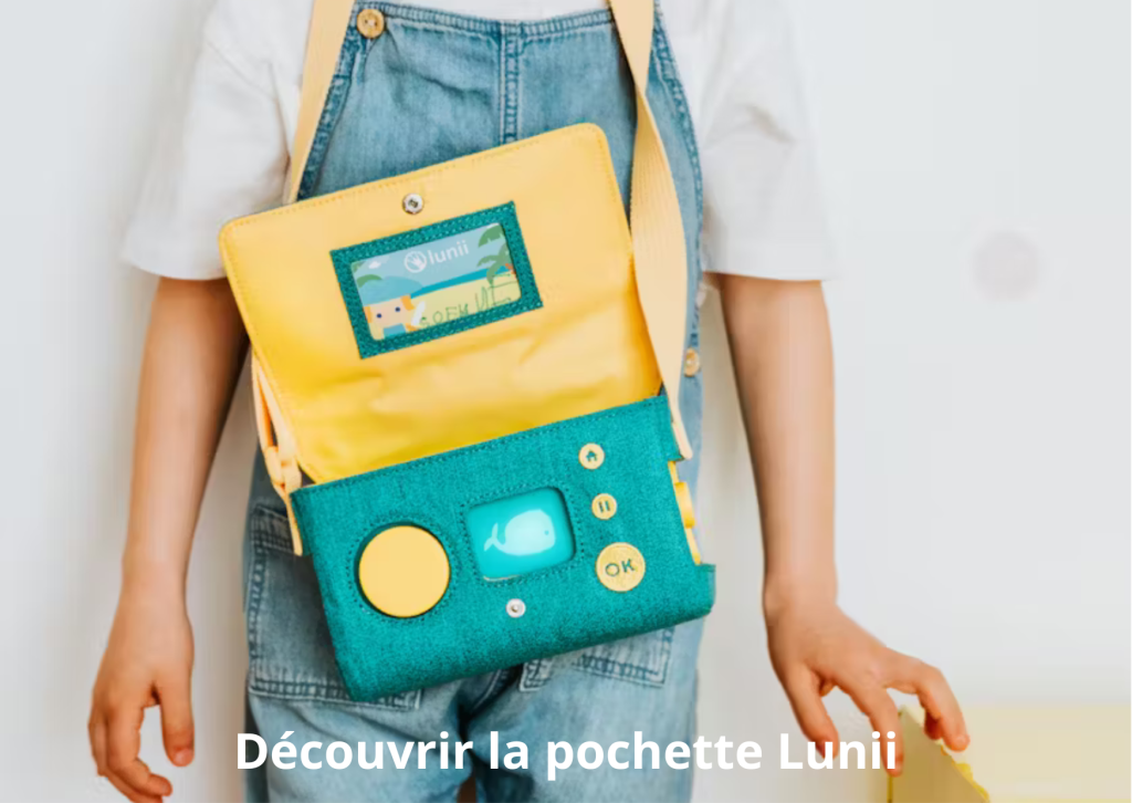 La pochette Lunii permet de ranger et protéger la boîte à histoires de Lunii.