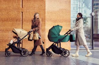 La poussette Prime 2 de Kinderkraft est multifonctionnelle.