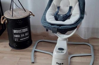 La balancelle pour bébé Babymoov Swoon Motion peut bercer votre bambin.