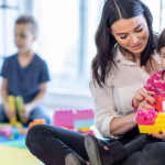 Découvrez les meilleurs sites pour trouver une babysitter à votre enfant !