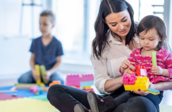 Découvrez les meilleurs sites pour trouver une babysitter à votre enfant !