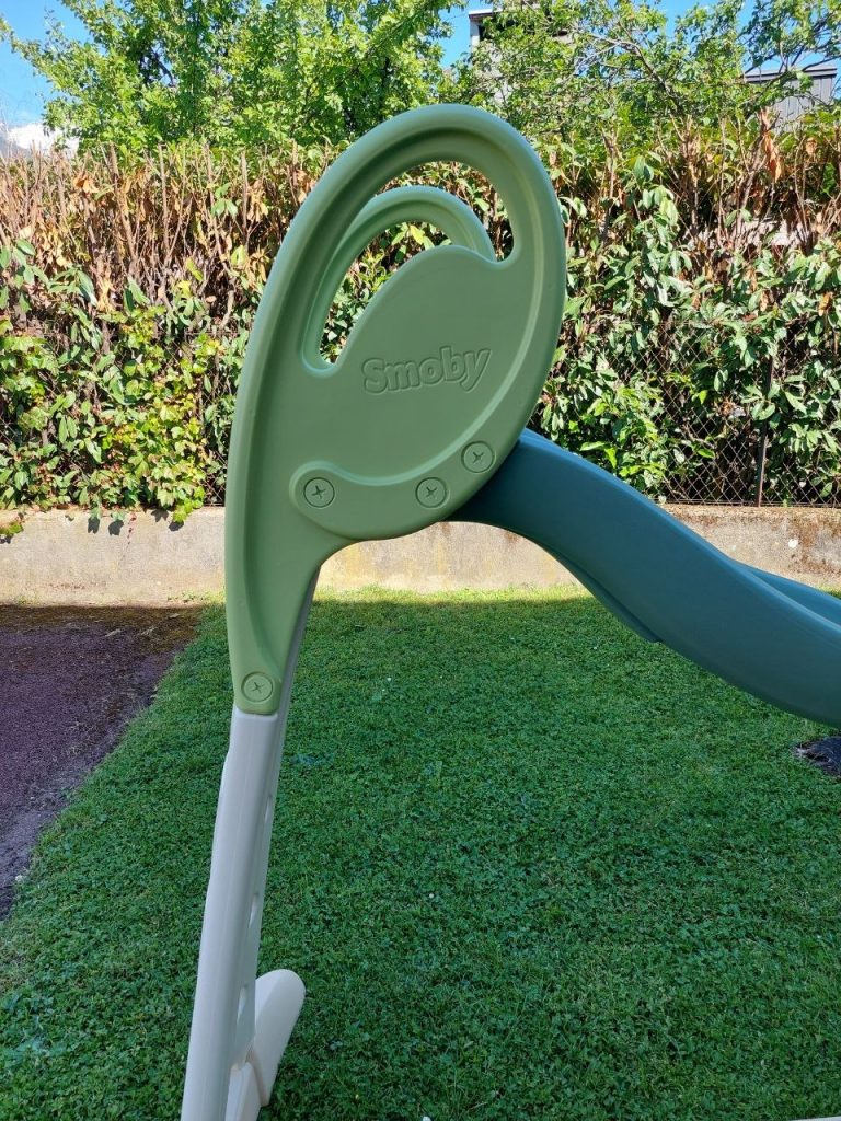 La marque Smoby propose des toboggans de qualité.