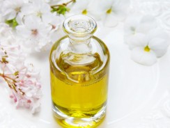 Anti-vergetures grossesse naturels : les huiles végétales