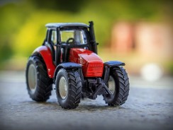 Décorer la chambre de son enfant avec des miniatures agricoles