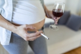 Quels sont les risques de fumer quand on est enceinte ?